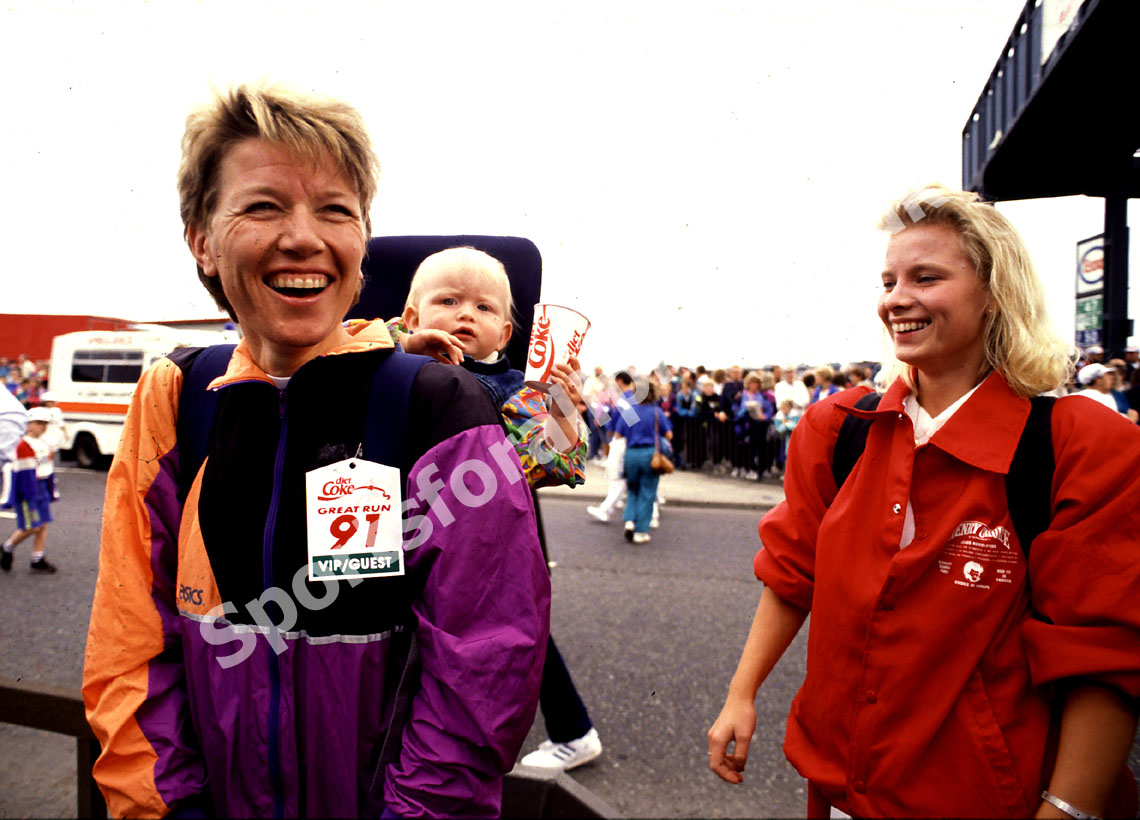 Ingrid Kristiensen with her baby at the 1991 Great North Run